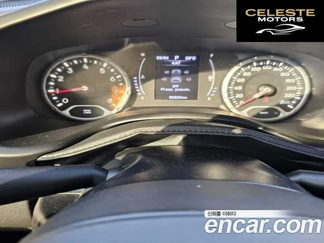 JEEP 2.4 High 2017 — photo 5 sur 26