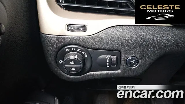 JEEP (KL) 2.0 Limited 4WD 2015 — photo 13 sur 20