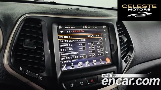 JEEP (KL) 2.0 Limited 4WD 2015 — photo 17 sur 20