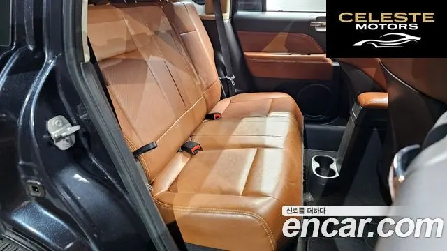 JEEP 2.4 Limited 2016 — photo 12 sur 20