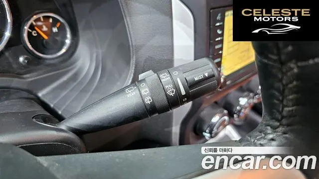 JEEP 2.4 Limited 2016 — photo 18 sur 20