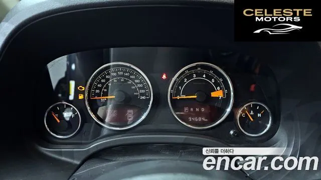 JEEP 2.4 Limited 2016 — photo 8 sur 20