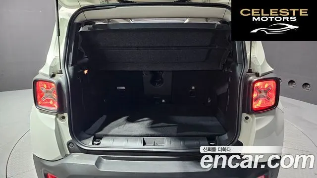 JEEP 1.3 Limited 2022 — photo 20 sur 20