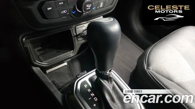 JEEP 2.4 Limited 2020 — photo 9 sur 20
