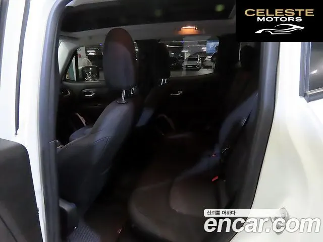 JEEP 2.0 AWD 2016 — photo 7 sur 25