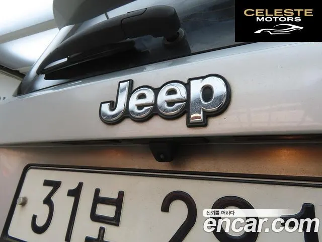 JEEP 2.0 AWD 2015 — photo 17 sur 26
