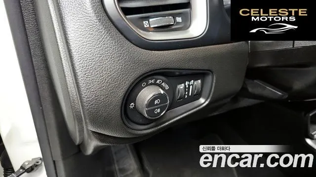 JEEP 2.4 Limited 2019 — photo 18 sur 20