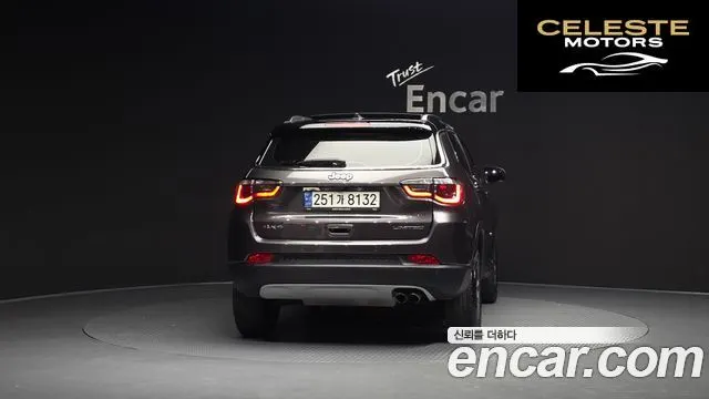 JEEP 22.4 Limited AWD 2020 — photo 4 sur 20