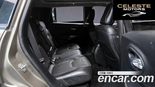 JEEP (KL) 2.4 AWD 2019 — photo 12 sur 20
