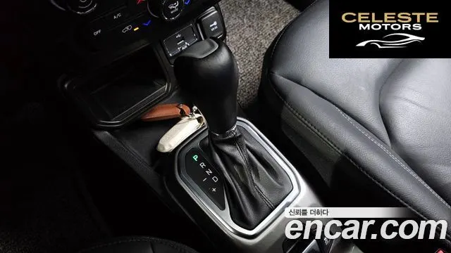 JEEP 2.4 Limited 2021 — photo 9 sur 26