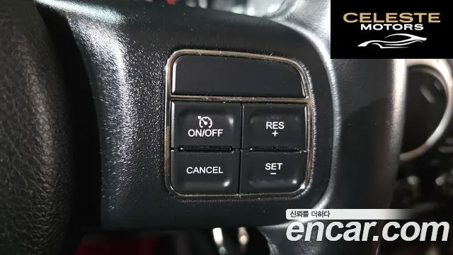 JEEP (JK) 2.8 2portes 2014 — photo 18 sur 20