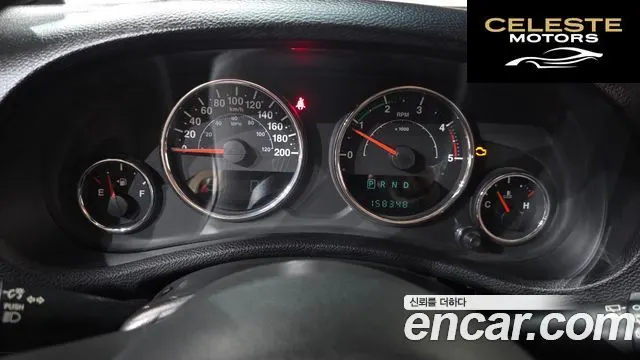 JEEP (JK) 2.8 2portes 2014 — photo 8 sur 20