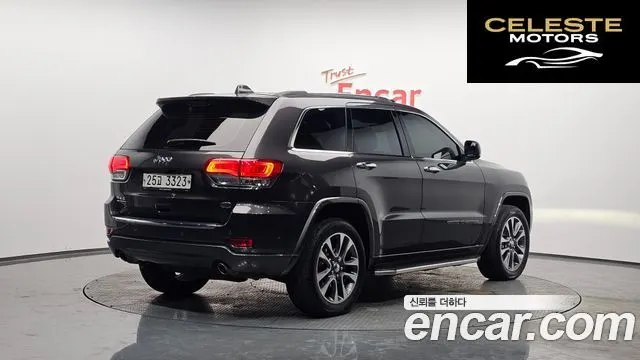 JEEP 3.0 2018 — photo 2 sur 20