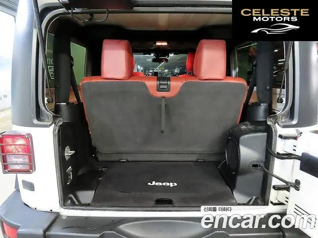 JEEP (JK) 2.8 2portes 2012 — photo 17 sur 25
