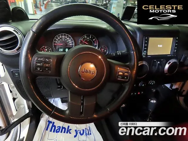 JEEP (JK) 2.8 2portes 2012 — photo 8 sur 25