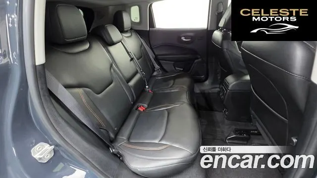 JEEP 22.4 Limited AWD 2018 — photo 19 sur 20