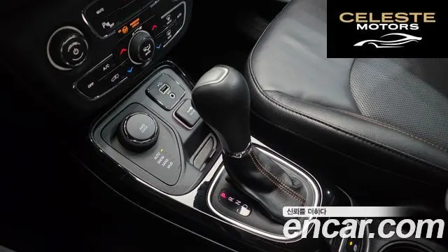 JEEP 22.4 Limited AWD 2018 — photo 9 sur 20