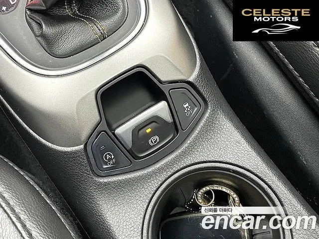 JEEP 22.4 AWD 2018 — photo 18 sur 26