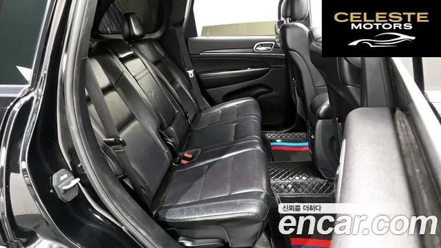 JEEP 3.6 Limited 2018 — photo 12 sur 20