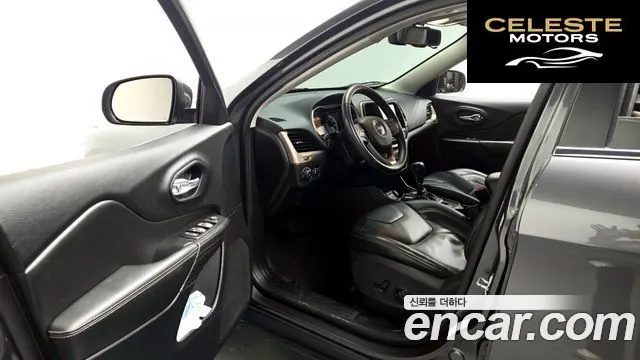 JEEP (KL) 3.2 2WD 2014 — photo 10 sur 20