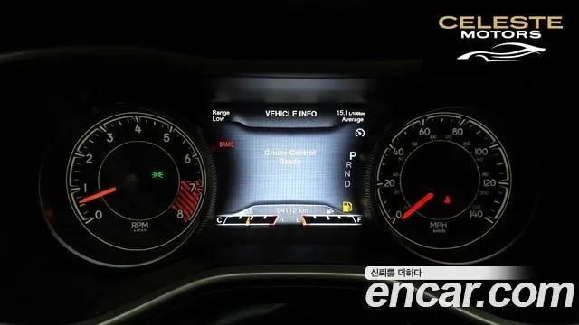 JEEP (KL) 3.2 2WD 2014 — photo 8 sur 20