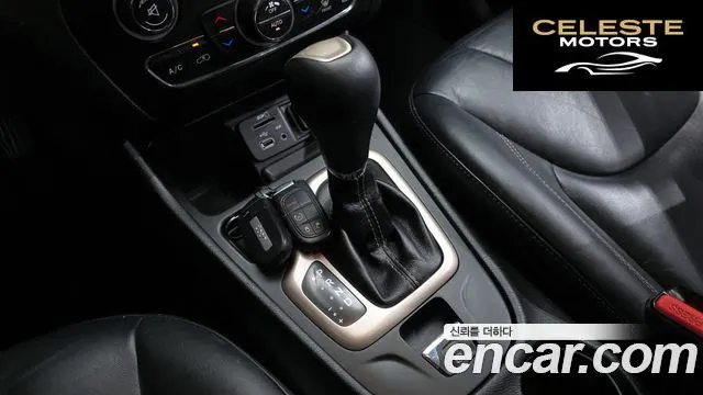 JEEP (KL) 3.2 2WD 2014 — photo 9 sur 20