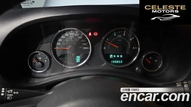 JEEP (JK) 2.8 4portes 2013 — photo 8 sur 20
