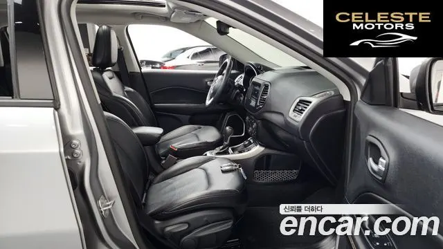 JEEP 22.4 AWD 2018 — photo 11 sur 20