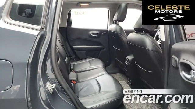 JEEP 22.4 Limited AWD 2018 — photo 12 sur 20