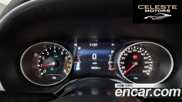 JEEP 22.4 Limited AWD 2018 — photo 8 sur 20