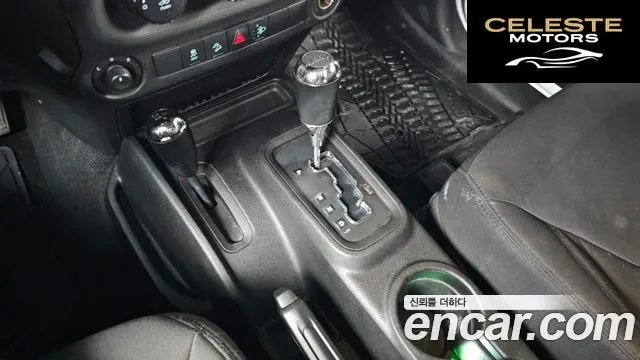 JEEP (JK) 3.6 Sport 2portes 2013 — photo 9 sur 20