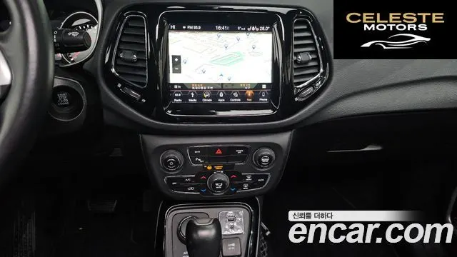 JEEP 22.4 Limited AWD 2019 — photo 14 sur 20