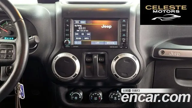 JEEP (JK) 2.8 2portes 2014 — photo 14 sur 20