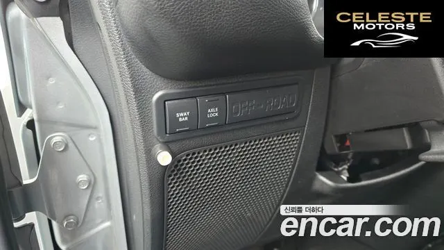 JEEP (JK) 2.8 2portes 2014 — photo 18 sur 20