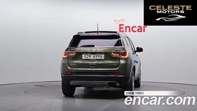 JEEP 22.4 Limited AWD 2019 — photo 4 sur 20