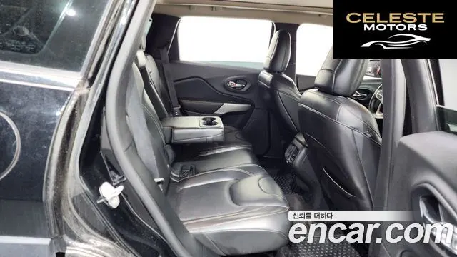 JEEP (KL) 2.4 High AWD 2018 — photo 12 sur 26