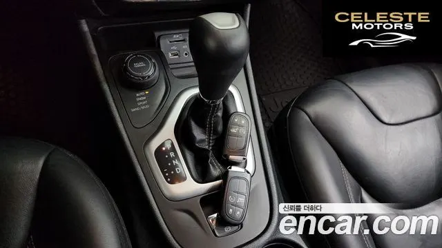 JEEP (KL) 2.4 High AWD 2018 — photo 9 sur 26