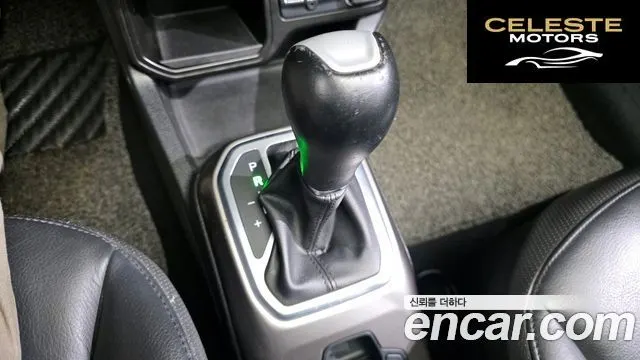 JEEP 2.4 Limited 2019 — photo 9 sur 20