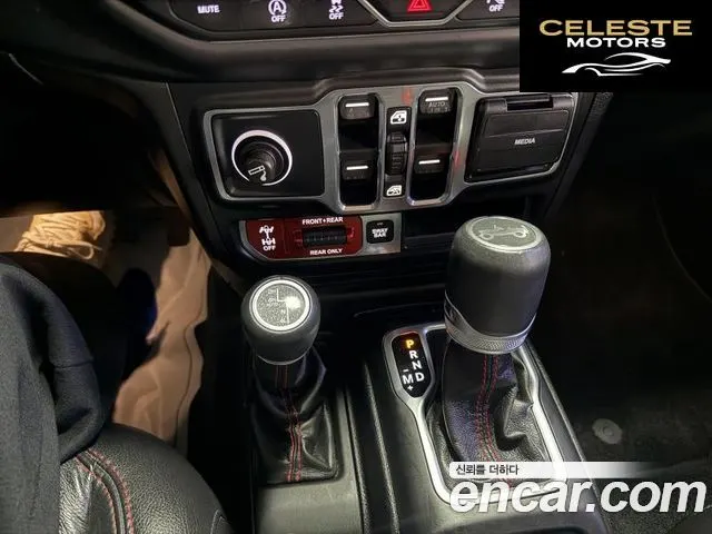 JEEP (JL) 2.0 High 4portes 2018 — photo 11 sur 26
