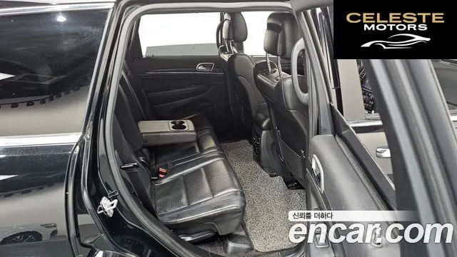 JEEP 3.6 Limited 2019 — photo 12 sur 20