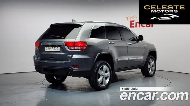 JEEP 3.0 2012 — photo 2 sur 20