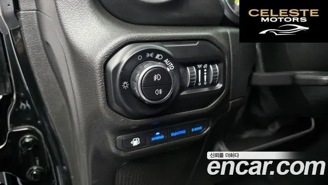 JEEP (JL) 2.0 4portes 4xe 2021 — photo 17 sur 20