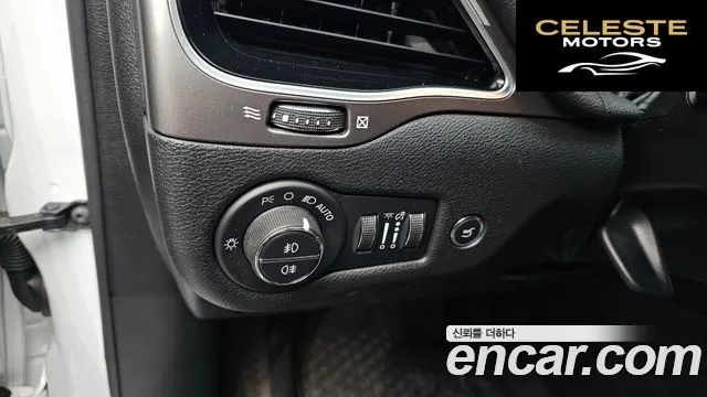 JEEP (KL) 2.4 Limited AWD 2022 — photo 13 sur 26