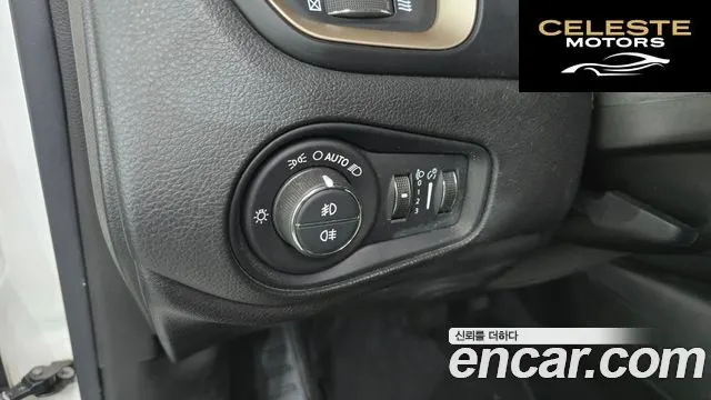JEEP 2.0 Limited AWD 2015 — photo 18 sur 20