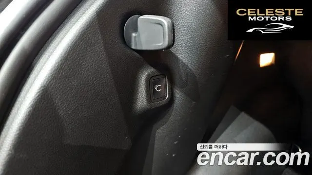 JEEP 22.4 Limited AWD 2022 — photo 19 sur 20