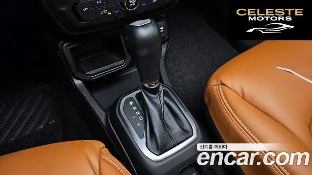 JEEP 1.3 Limited 2023 — photo 9 sur 20