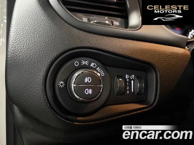 JEEP 2.4 Limited 2021 — photo 18 sur 26