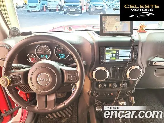 JEEP (JK) 2.8 2portes 2014 — photo 12 sur 19