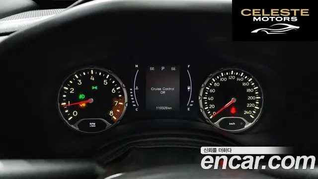 JEEP 2.4 High 2018 — photo 8 sur 20