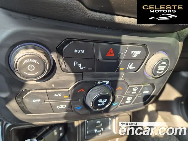 JEEP 1.3 Limited 2023 — photo 17 sur 26